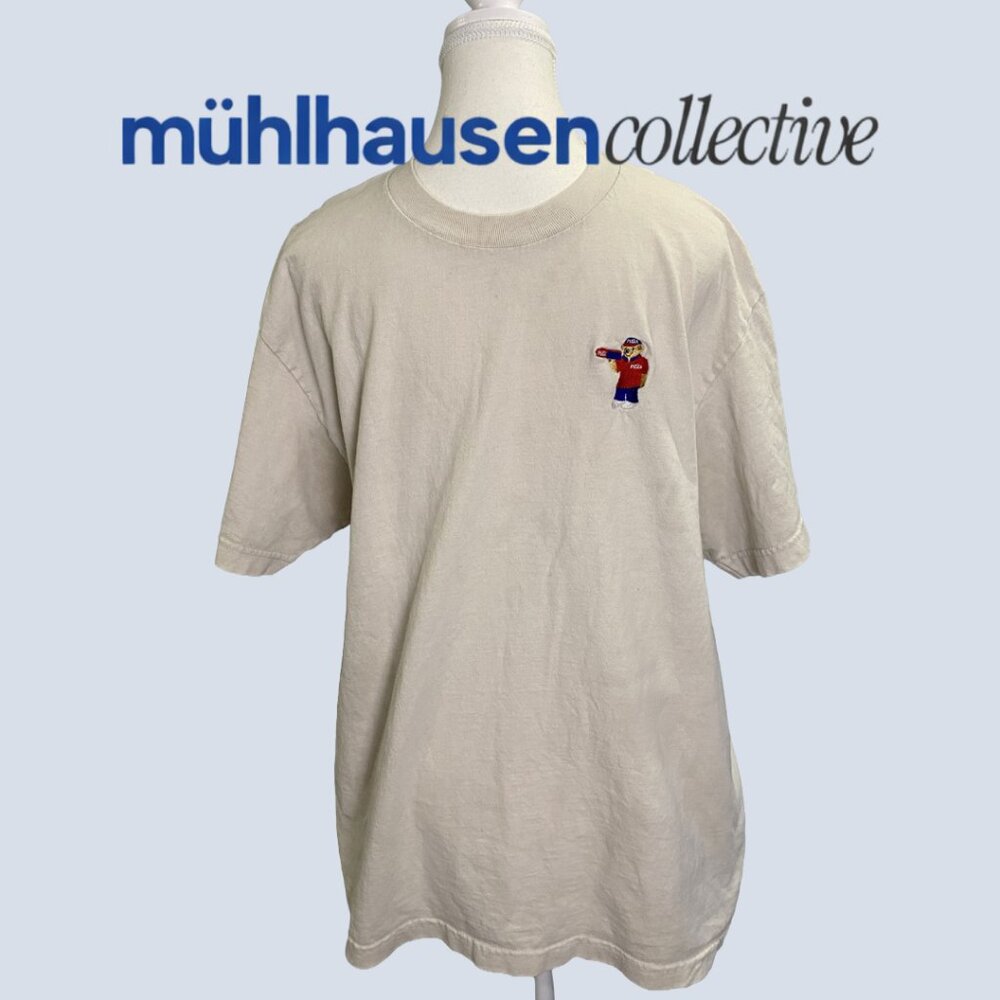 Vintage Embroidered Pizza Bear T-Shirt Large